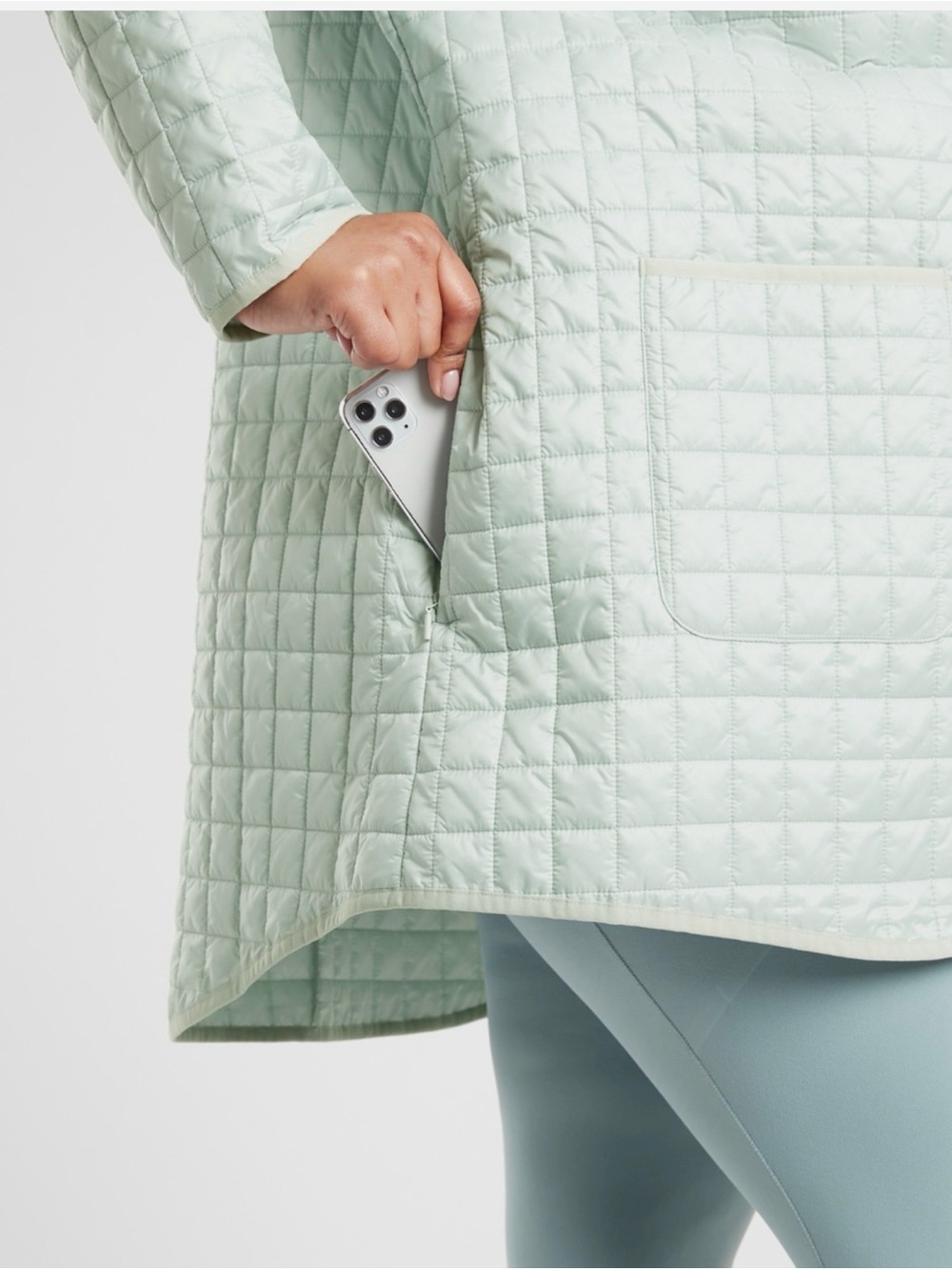 EUC Athleta Grandview Primaloft Quilted Shell Jacket Small - Picture 4 of 10